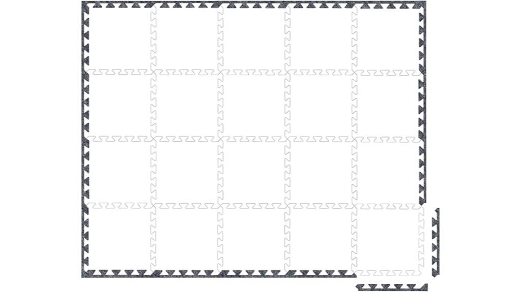 28 felt border pieces