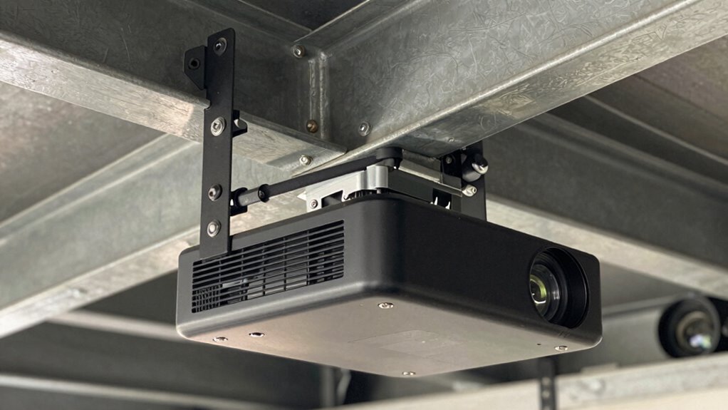 projector mount selection tips